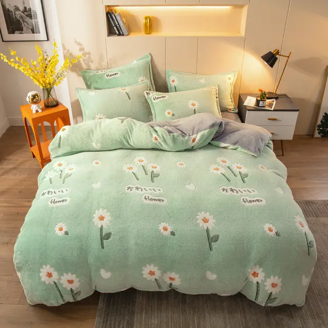 Four piece Bedding With Velvet Sheets To Keep Warm Milk Velvet Green Mood - Shop at LoveMi