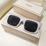 White Frame Black Slices