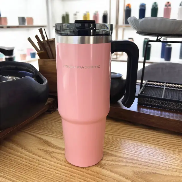 Portable Stainless Steel Water Cup Handle Large Capacity Sports 890Ml Pink - Shop at LoveMi
