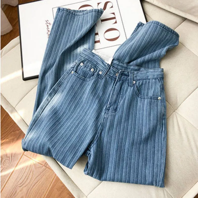 Women's Loose High Waist Straight Vertical Jeans - Light Blue