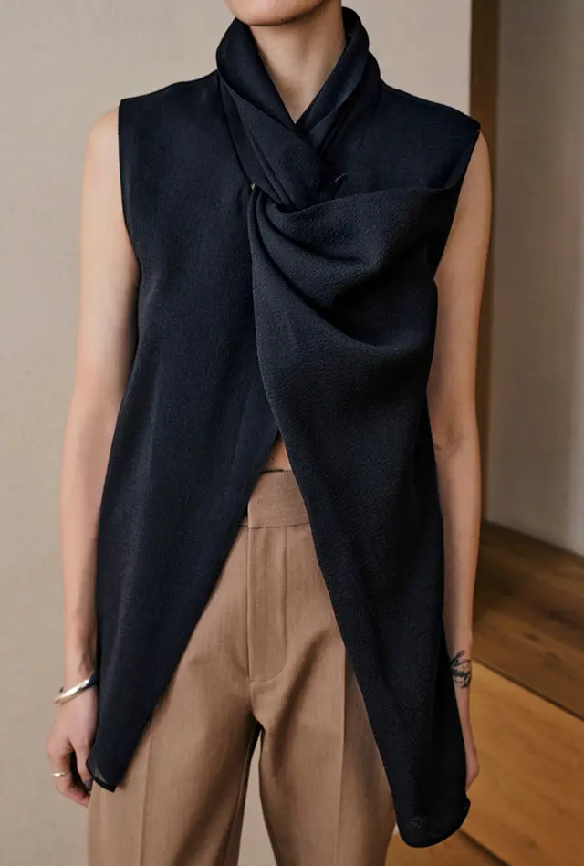 Ladies 3D Vintage Stacked Collar Front Slit Asymmetric Top Black - Shop at LoveMi