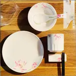 Four Piece Set Red Lotus