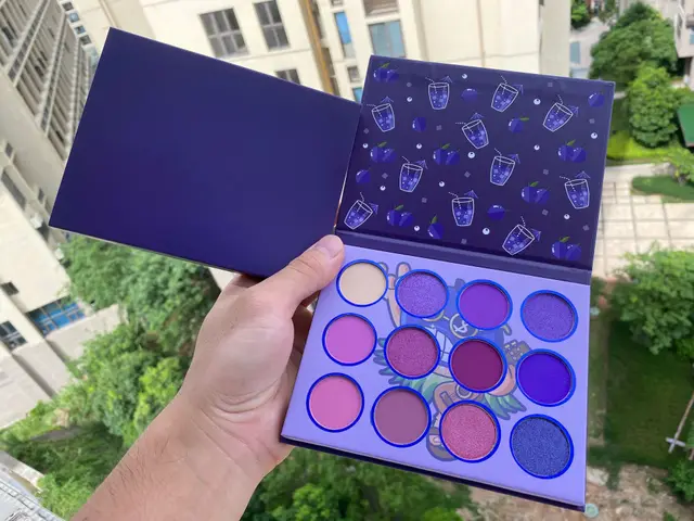 Fruit Series 12 Color Eyeshadow Palette Portable And Easy Purple - Shop at LoveMi