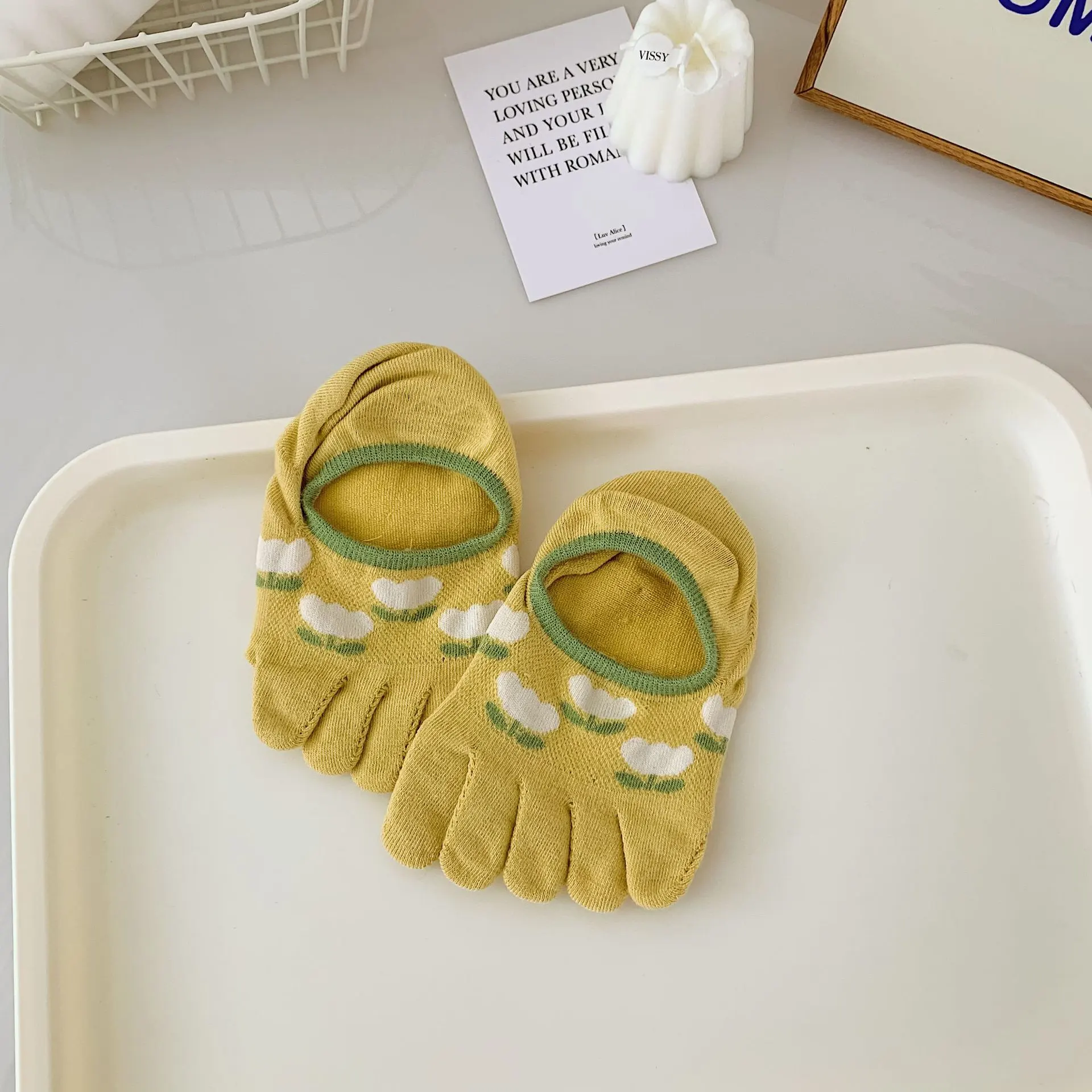 Spring And Summer Women's Thumb Split Toe Socks - Yellow Flowers