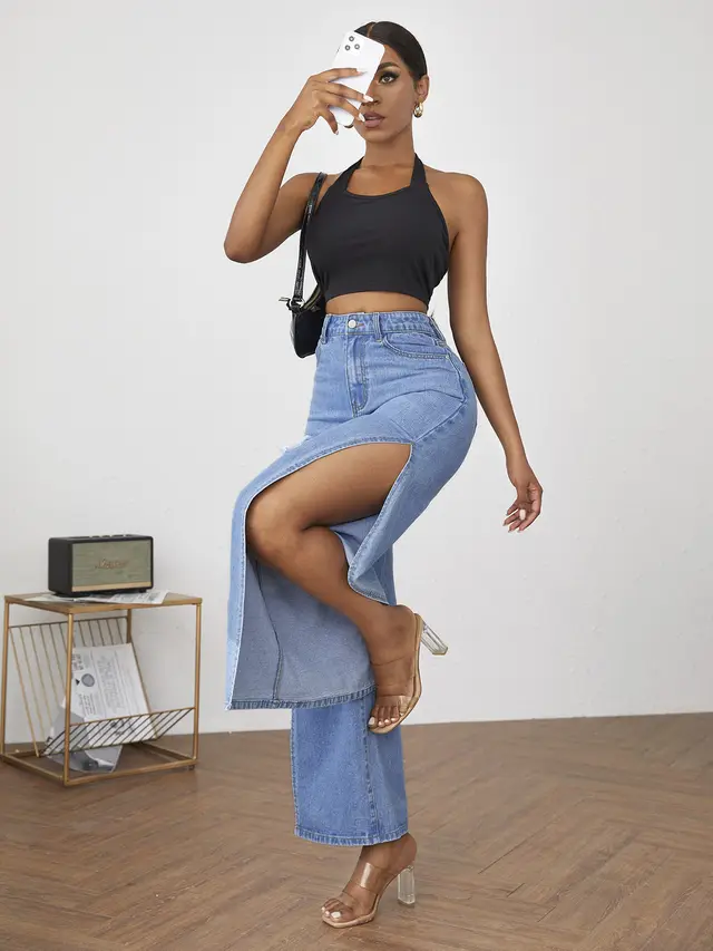 European And American Ripped Women's Jeans Blue - Shop at LoveMi