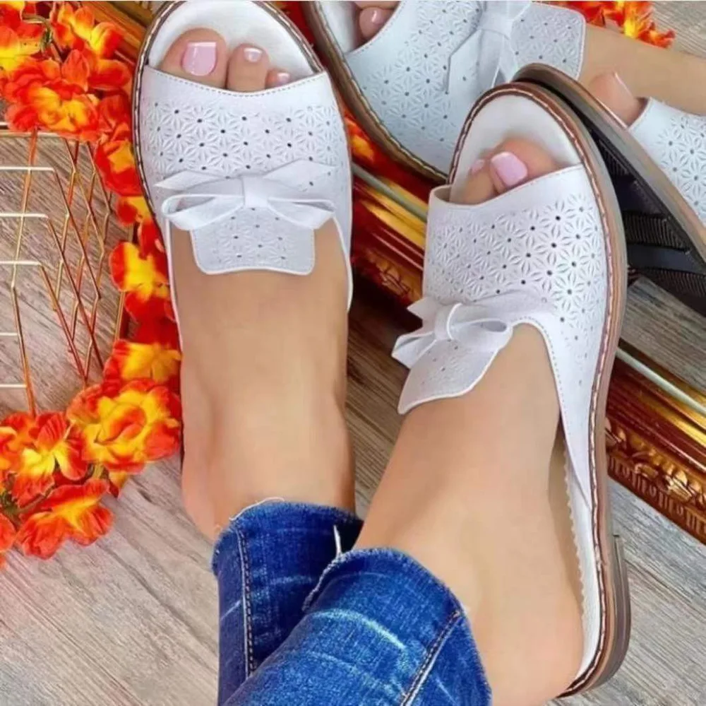Square Heel Flat Sandals Are Fashionable Silver - Shop at LoveMi