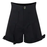 Chic Shorts