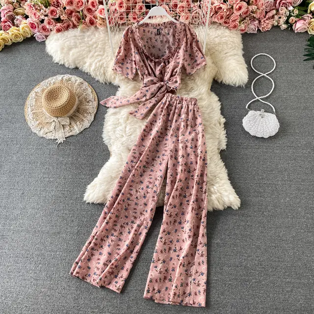 Temperament Retro Waist Short Floral Square Neck Chiffon Shirt Foundation Flower - Shop at LoveMi