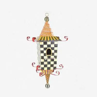Metal Bird Feeder Creative Pattern Birdhouse Hanging Decor Garden Yard Window Parrot Feeding Pendant Decoration - Shop at LoveMi