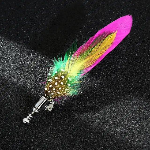 Simulation Peacock Feather Brooch Personality Accessories - Shop at LoveMi