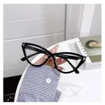 Black Frame Flat Light