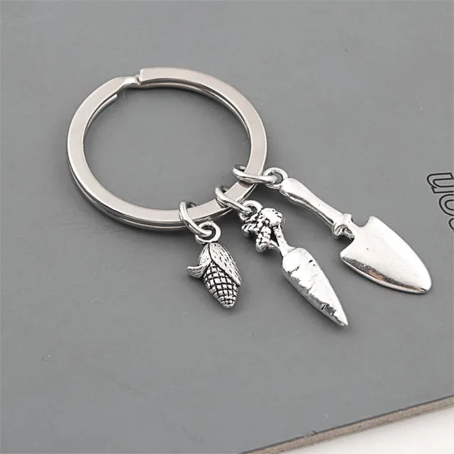 Accessories Gardener Shovel Carrot Corn Gardener Keychain Antique Silver - Shop at LoveMi