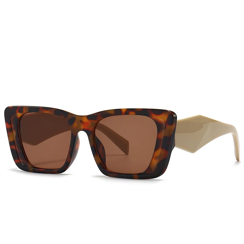 New Women's Fashion Large Frame Square Sunglasses - Leopard
