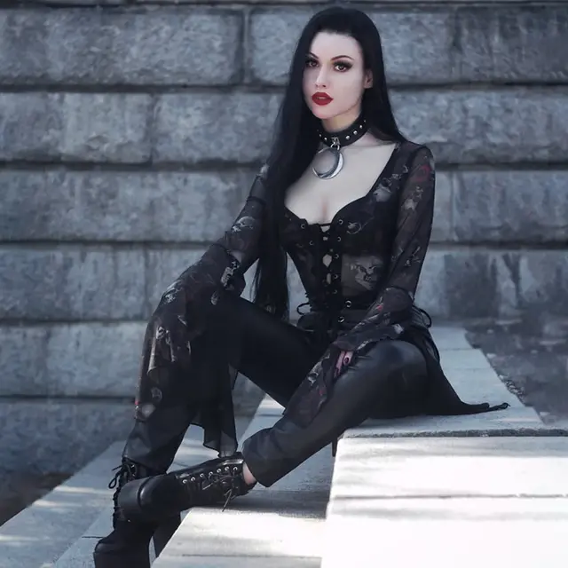 Slim Long Sleeve Dark Clothes Women's Onesie Black - Shop at LoveMi