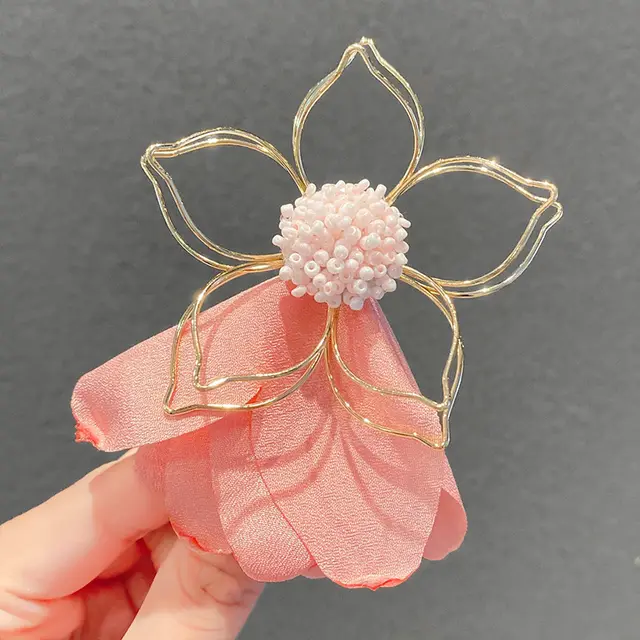 Super Fairy Hollow Flower Metal Hair Clip Pink - Shop at LoveMi