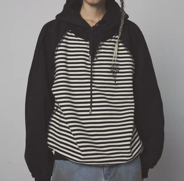 Loose Fleece Fake Two Piece Embroidered Pullover Hoodie Black - Shop at LoveMi