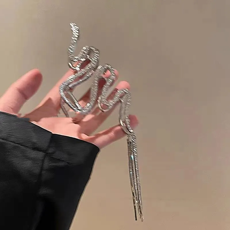Women's High end Hair Clip With Tassel On The Back Of The Head Silver - Shop at LoveMi