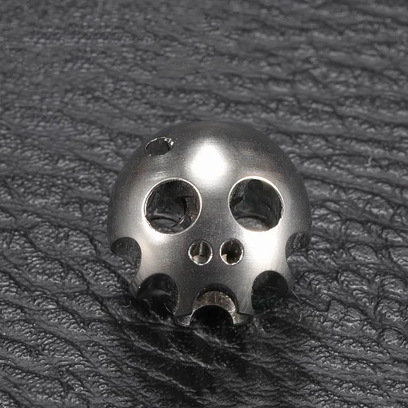 Titanium Bucktooth Skull Pendant Knife Pendant Mirror Version - Shop at LoveMi