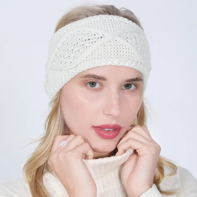 Ladies Knitted Face Wash Head Cover Yarn White - Shop at LoveMi