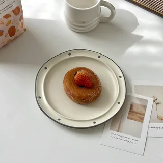 Japanese Simple Tableware Ins Style Ceramic Cake Plate - 8.5Inch Shallow