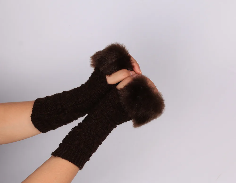 Women's Butterfly Pattern Fleece Gloves Sleeves - Coffee