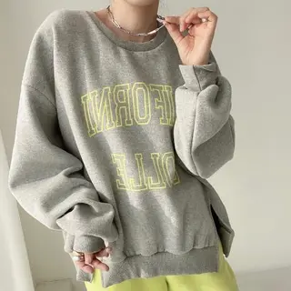 Versatile Western Alphabet Print Slit Sweatshirt - Grey
