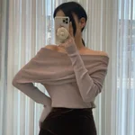 Pale Pinkish Grey