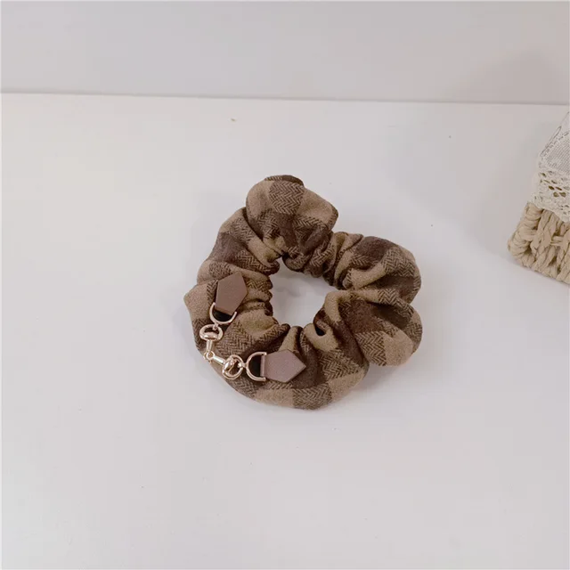 Simple Plaid Headband Fabric Hairband Temperament Large Checkered Hair Circle - Shop at LoveMi