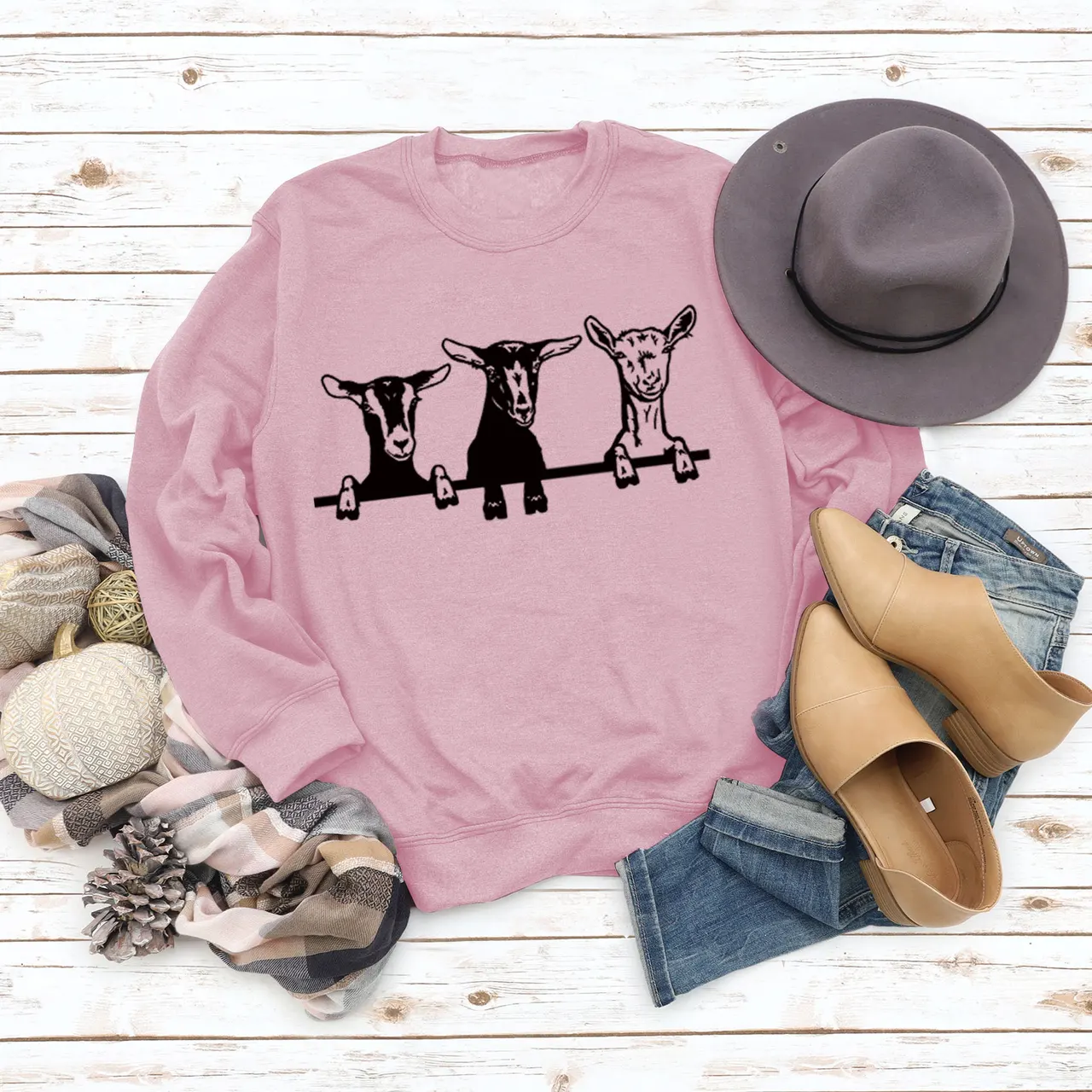 Cute Alpaca Print Casual Crew Neck Sweatshirt - Pink Jumper Black Font