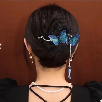 Alloy Hand Embroidered Butterfly Twist Clip Blue - Shop at LoveMi