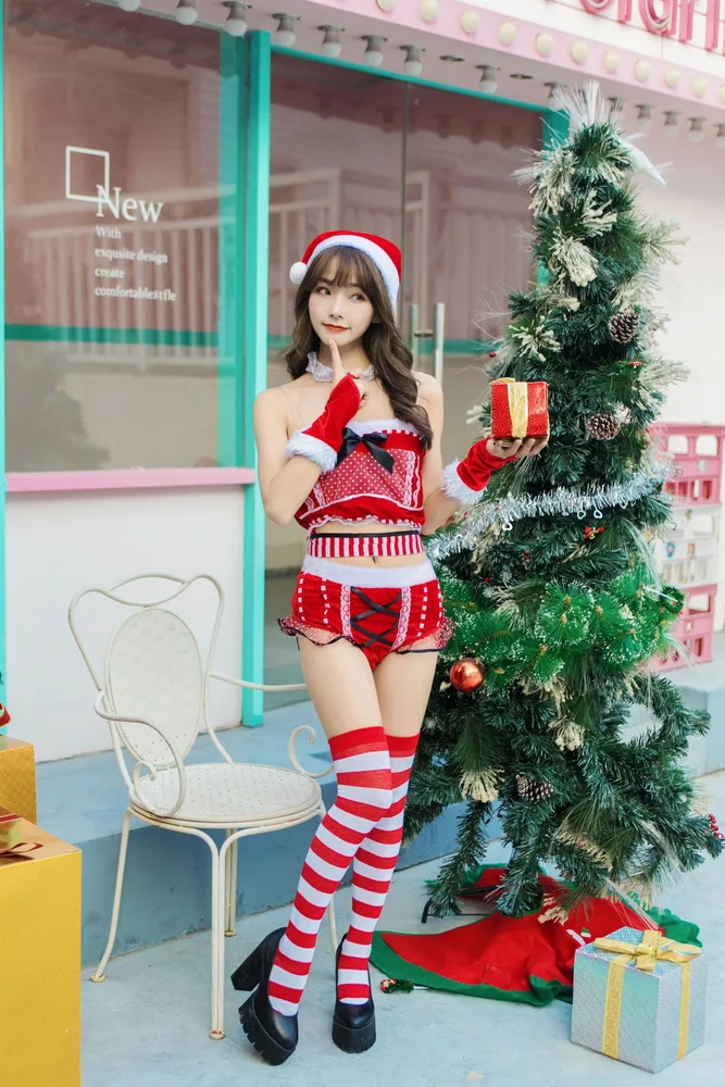 New Year's Day Stage Performance Split Christmas - Red