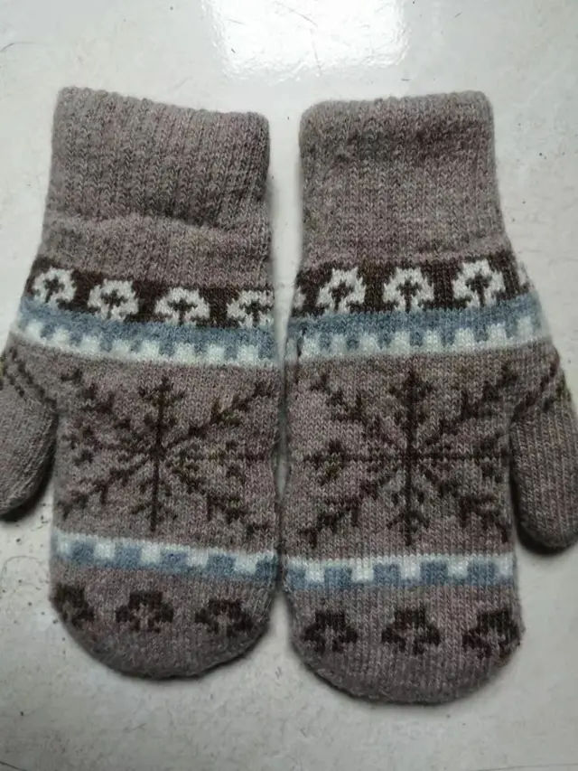 Outdoor Double layer Warm And Cold proof Women's Gloves Khaki - Shop at LoveMi