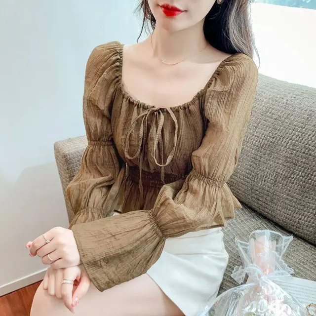 Small Pleated Shoulder Flare Sleeve Is Thin Khaki - Shop at LoveMi