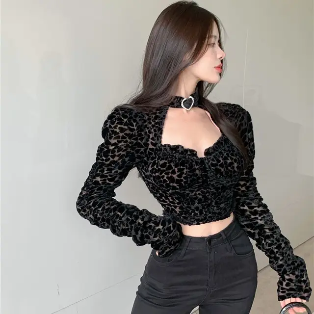 Autumn And Winter Style Square Neck Bubble Long Sleeve Black - Shop at LoveMi
