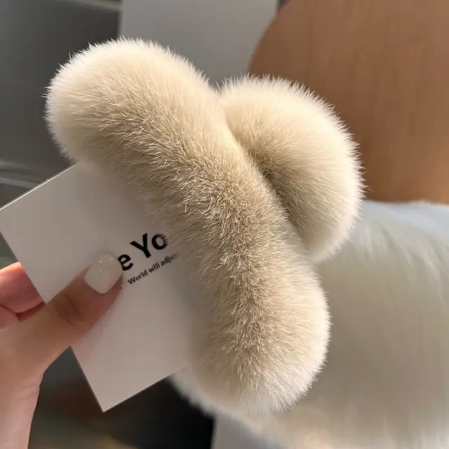 Korea Real Otter Hair Hair Clip Female Oversized Milk Tea Color - Shop at LoveMi