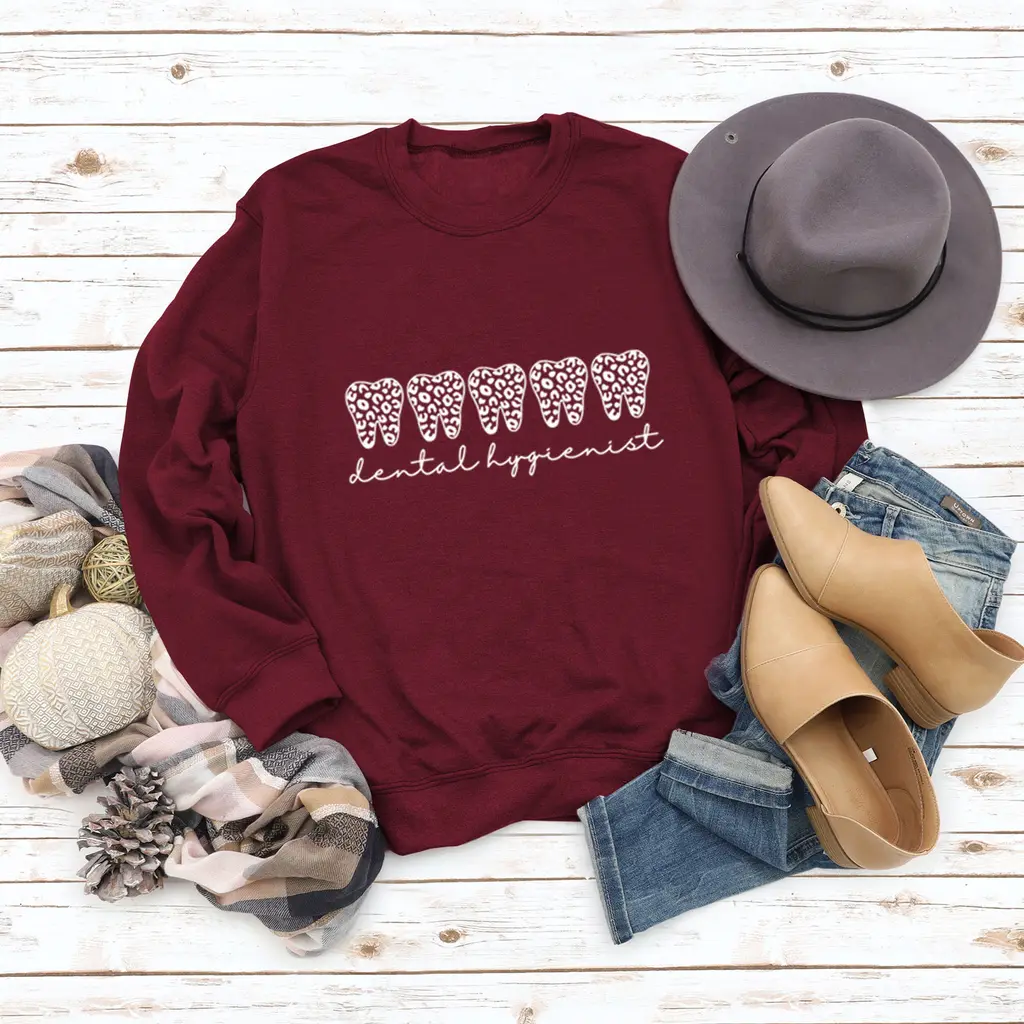 Leopard Print Long Sleeve Crew Neck Sweater - Wine Red
