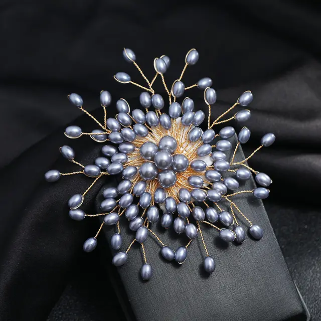 Temperament Luxury Pearl Brooch Female Fashion 7 Style - Shop at LoveMi