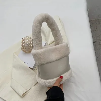 Tide Personality Splicing Fur Bag Sweet Handbag White - Shop at LoveMi