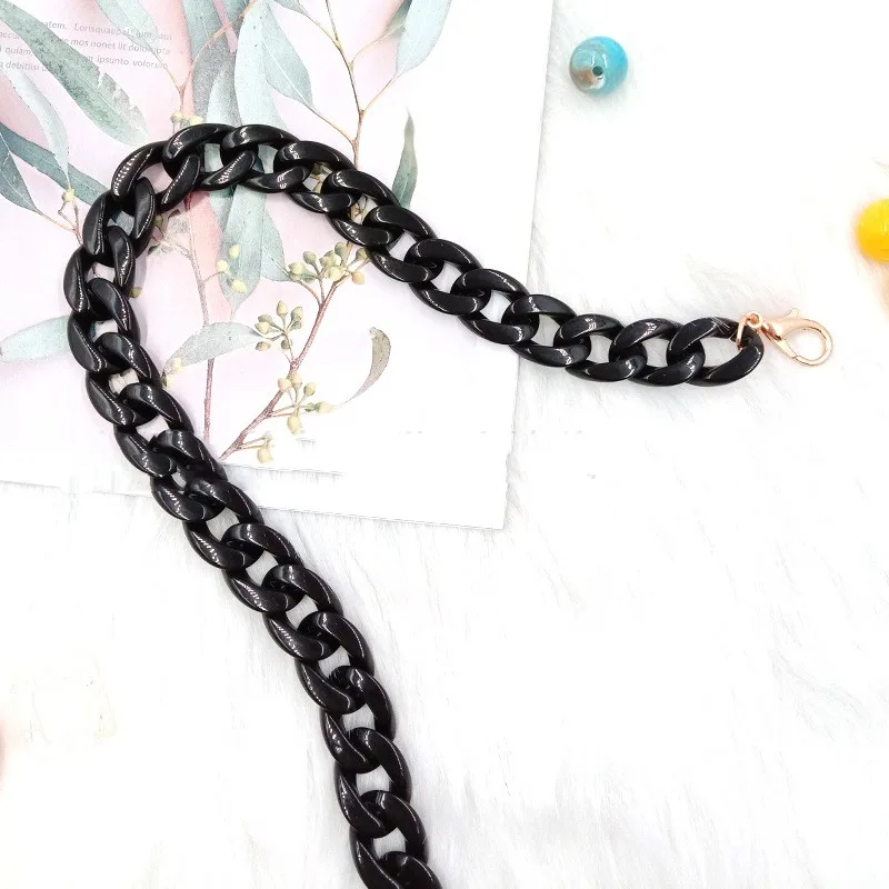 Resin-covered Chain Bag Chain - Obsidian
