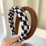 Ao White 2Pieces