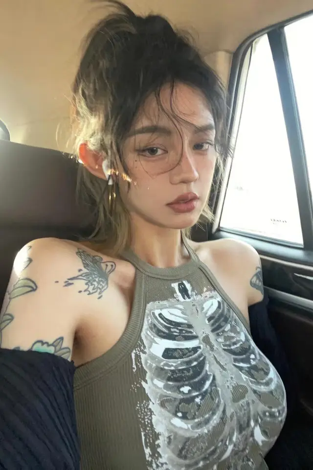 Rib Sleeveless Vest Can Be Used With Hot Girls' Short Top Army Green - Shop at LoveMi