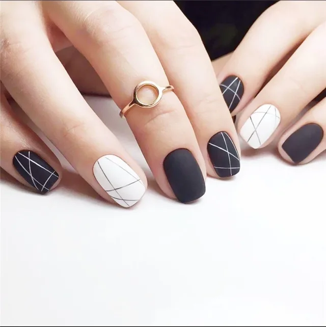 Ashionable Blue And Graffiti Pattern Wearable Fake Nails N382 - Shop at LoveMi