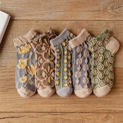 Cotton Embossed Japanese And Korean Court Style Socks 5039Fivecolor Mix And Match On - Shop at LoveMi