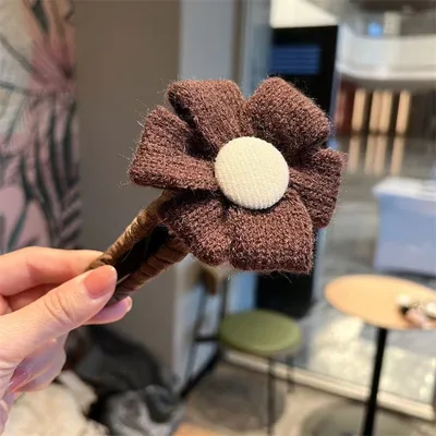 Large Cloth Flower Hairpin Hair Curling At The Back Of The Head High end Mori Clip A Style - Shop at LoveMi