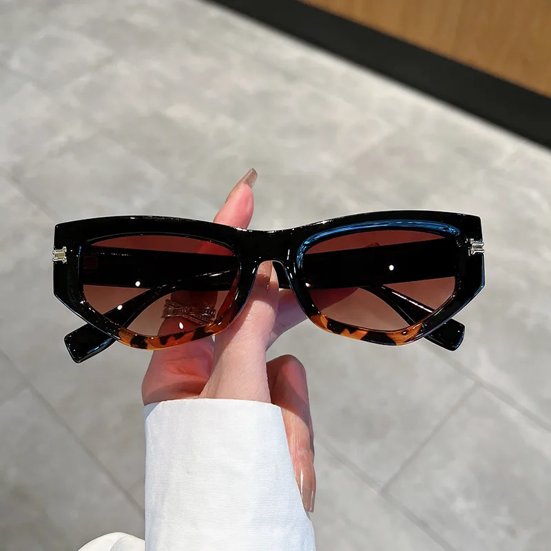 Women's Fashion Street Photography Anti-UV Sunglasses - Black Leopard Tea