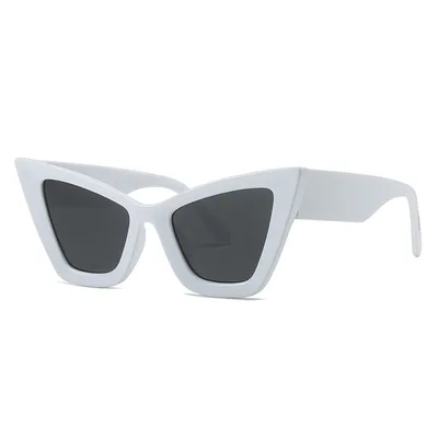 Cat eye Sunglasses Retro Modern Trend European And American Street Patting Glasses White Black Grey - Shop at LoveMi