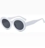 C04 Solid White