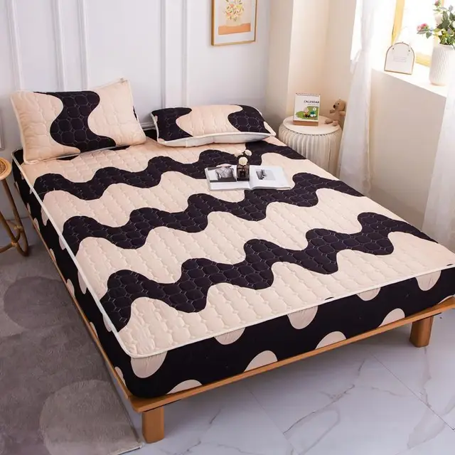 Cotton Covered Anti Slip Cartoon Bedspread Ripple Pattern - Shop at LoveMi
