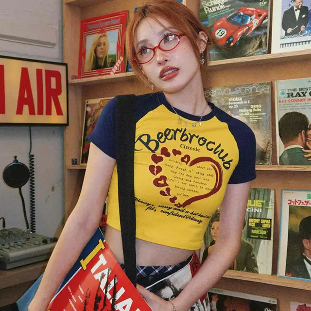 American Love Graffiti Short Sleeve T shirt Women's Contrast Short Style Yellow Navy Blue - Shop at LoveMi