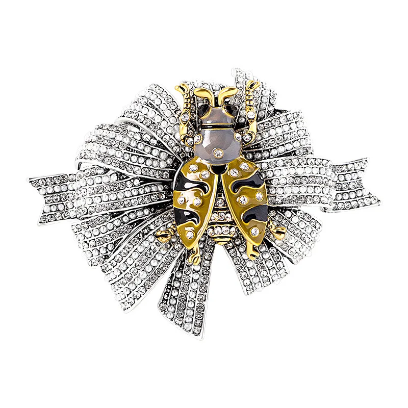 Vintage Alloy Flower Ladybug Pearl And Diamond Brooch Kc042 - Shop at LoveMi